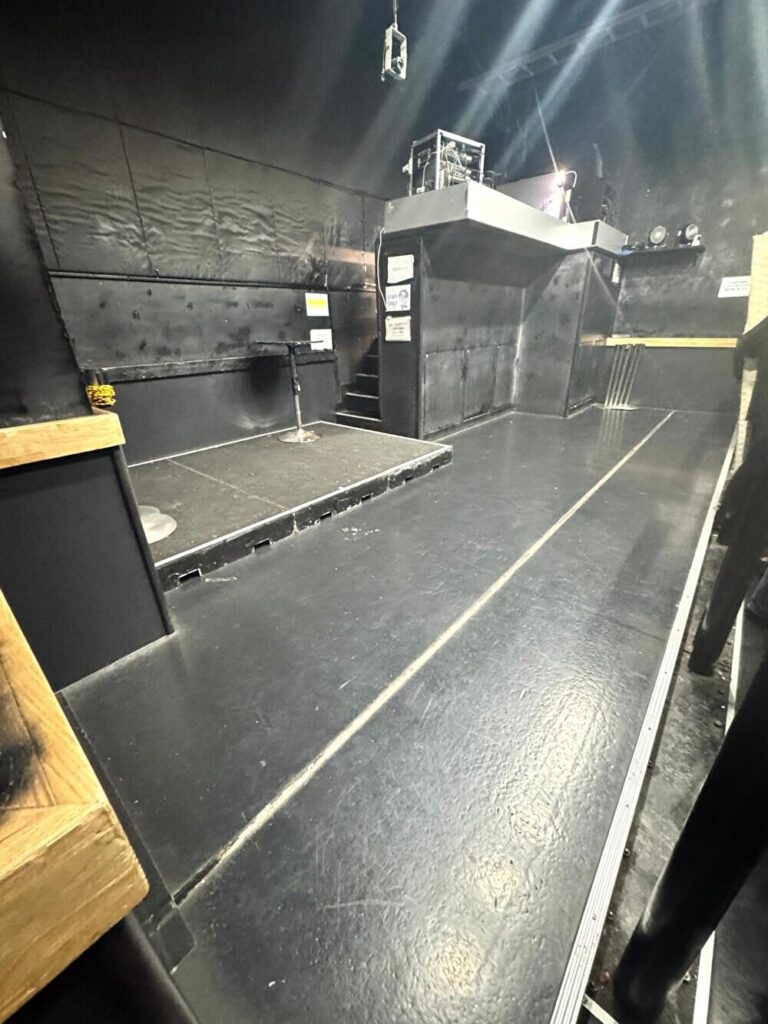 渋谷REX　後方段上