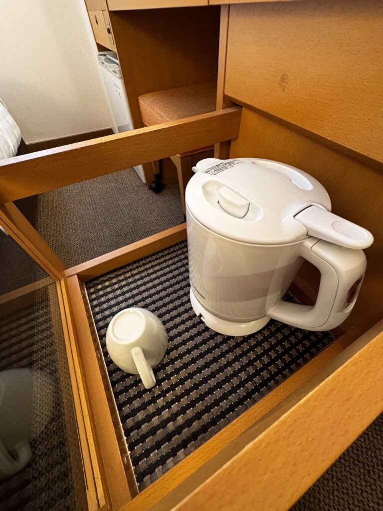 ポット、カップの画像