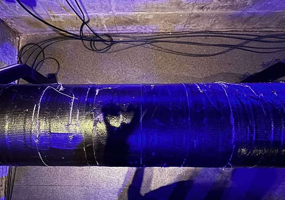 神戸VARIT. 最前列の柵の画像