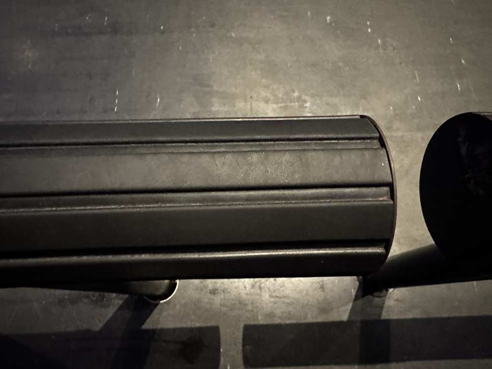 Zepp新宿　最前列の柵の画像