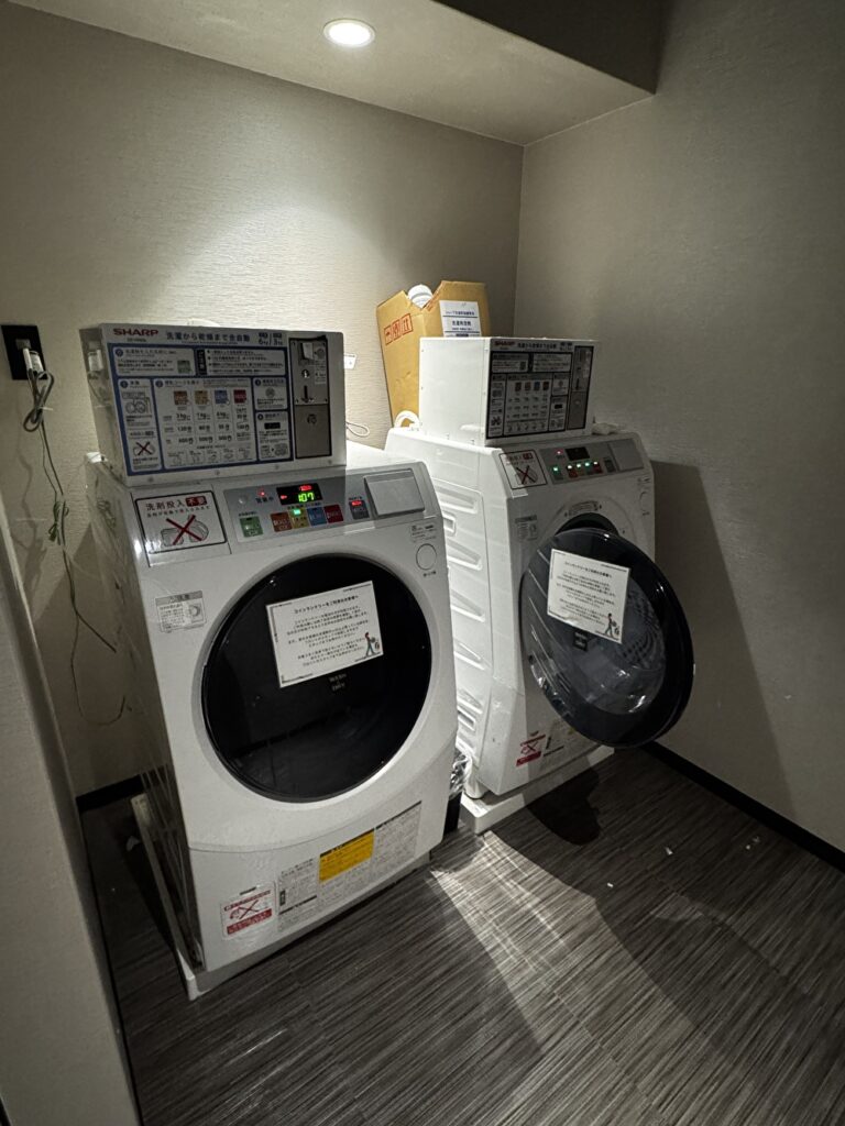 ホテルSUI神戸三宮　コインランドリーの画像