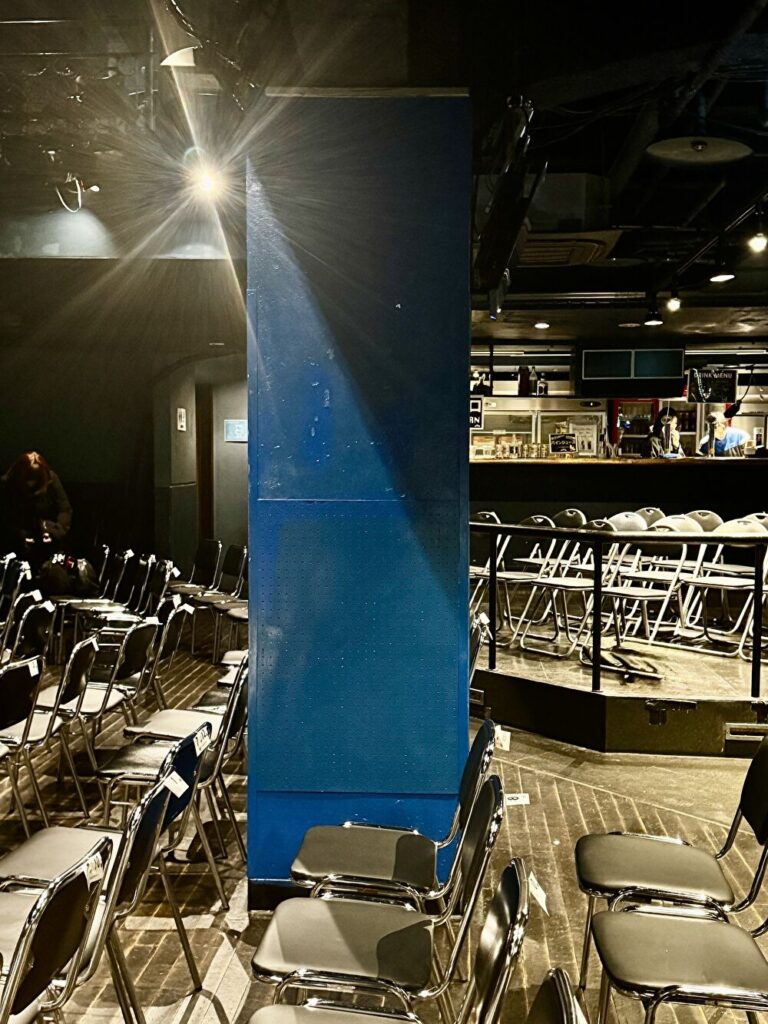 ボトムライン　柱