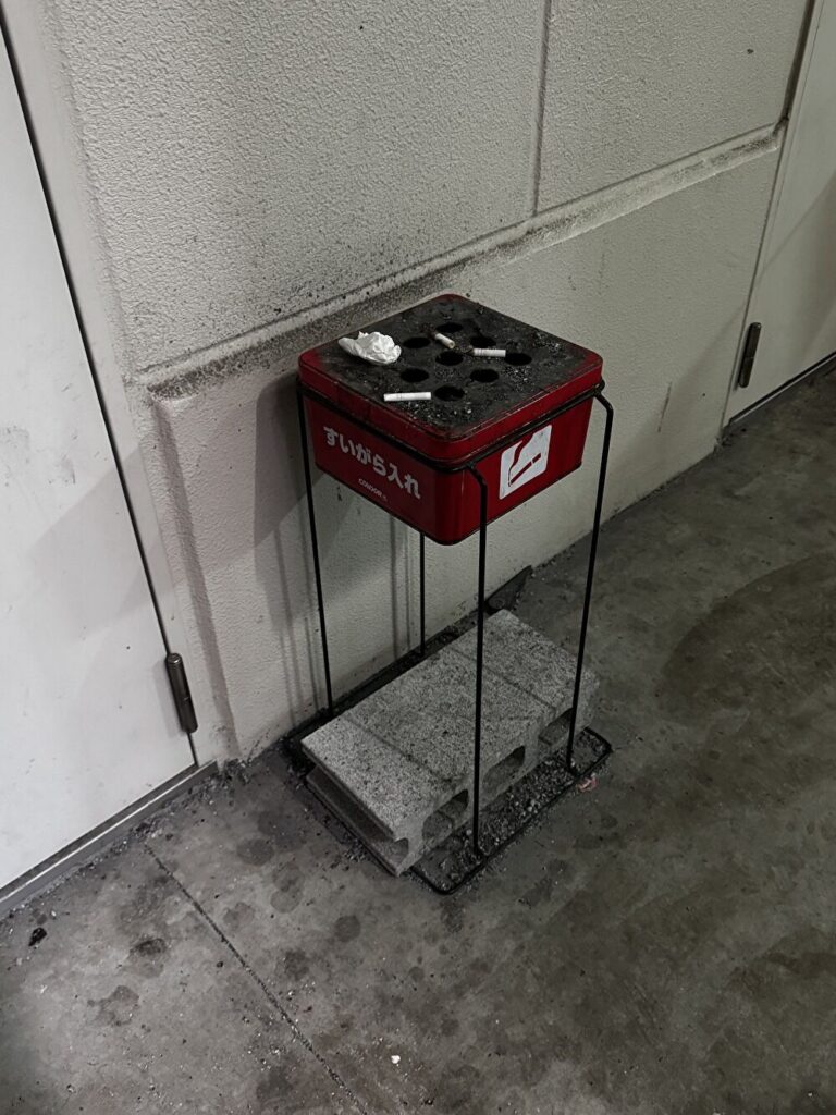 スマイルホテル広島 喫煙所