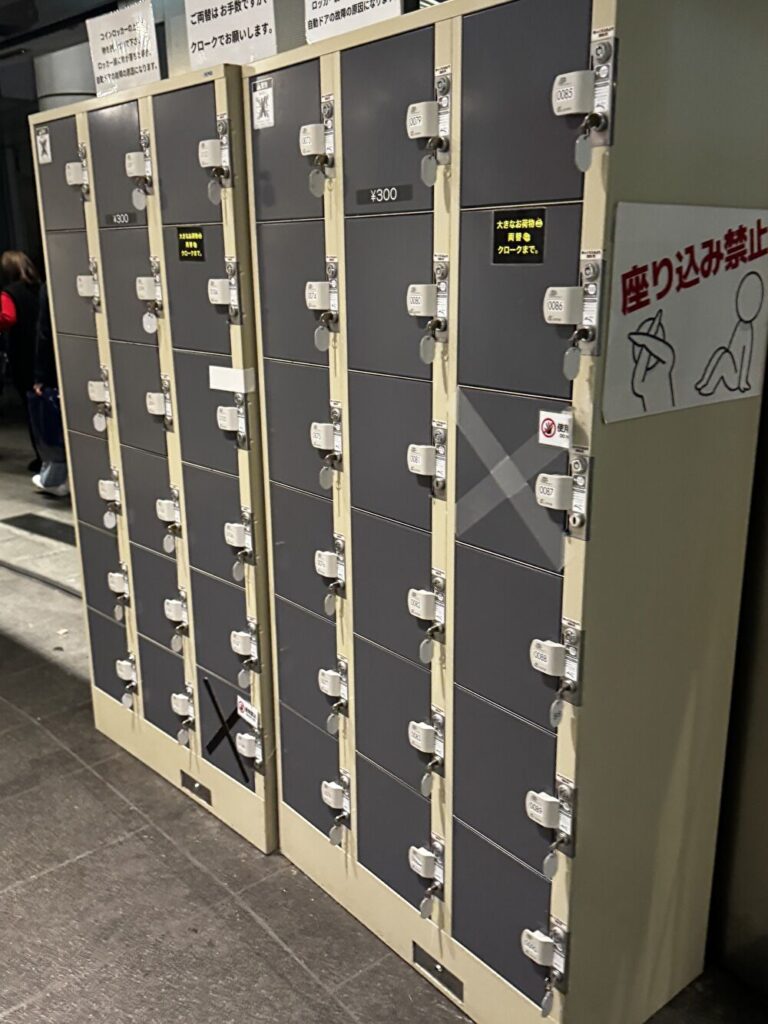 新宿ReNY ロッカー
