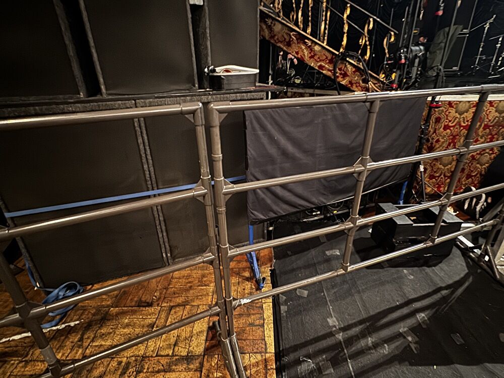 東京キネマ倶楽部 下手側スピーカー前