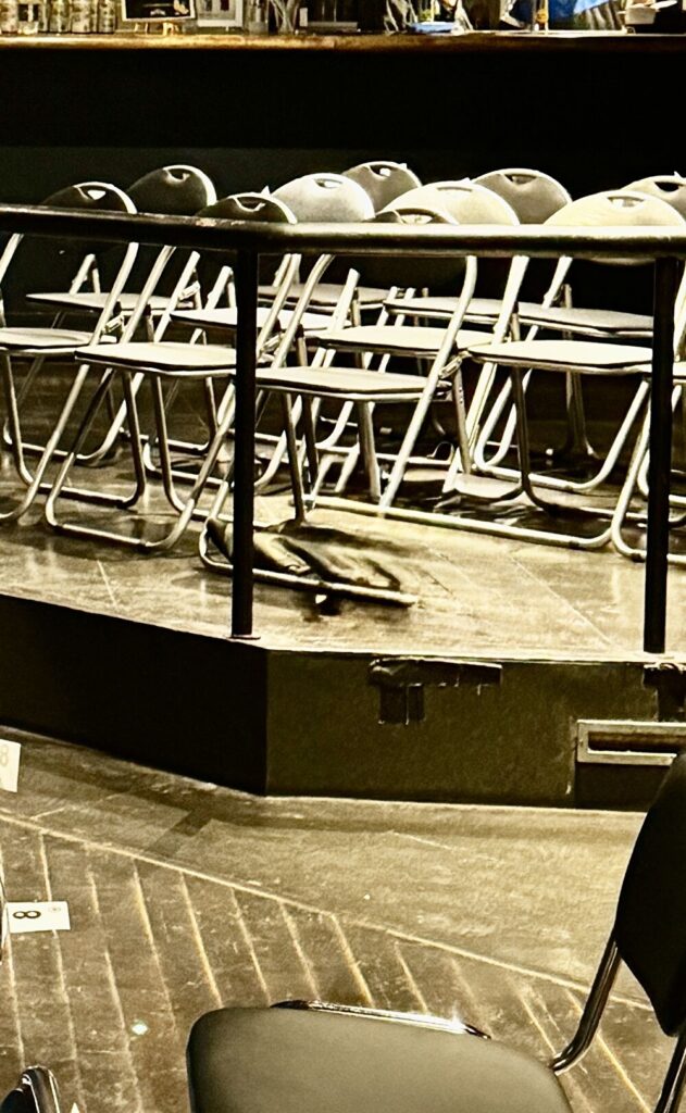 ボトムライン　段差