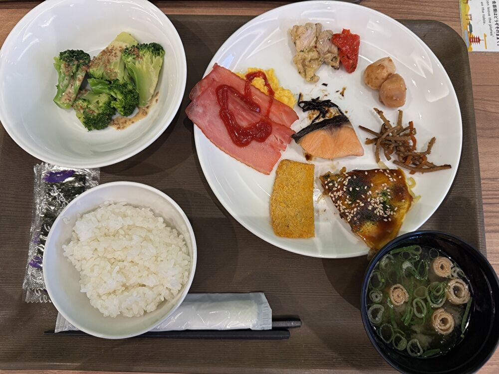 スマイルホテル広島 朝食バイキング