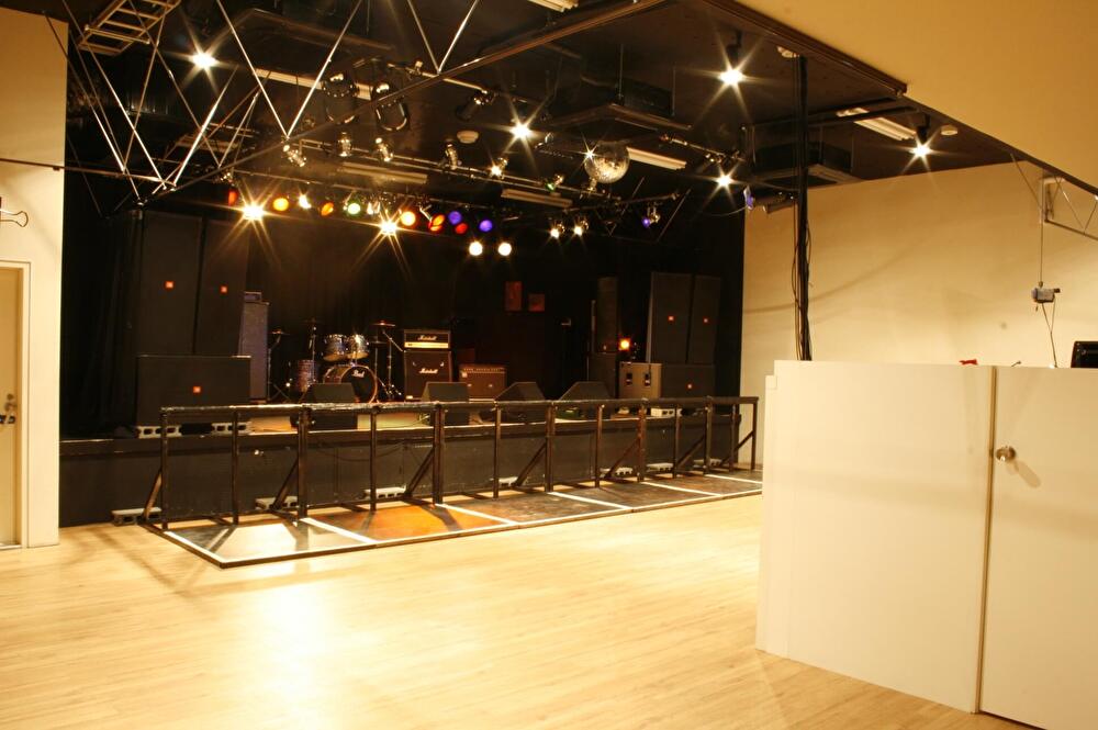 盛岡クラブチェンジウェーブ　フロア内