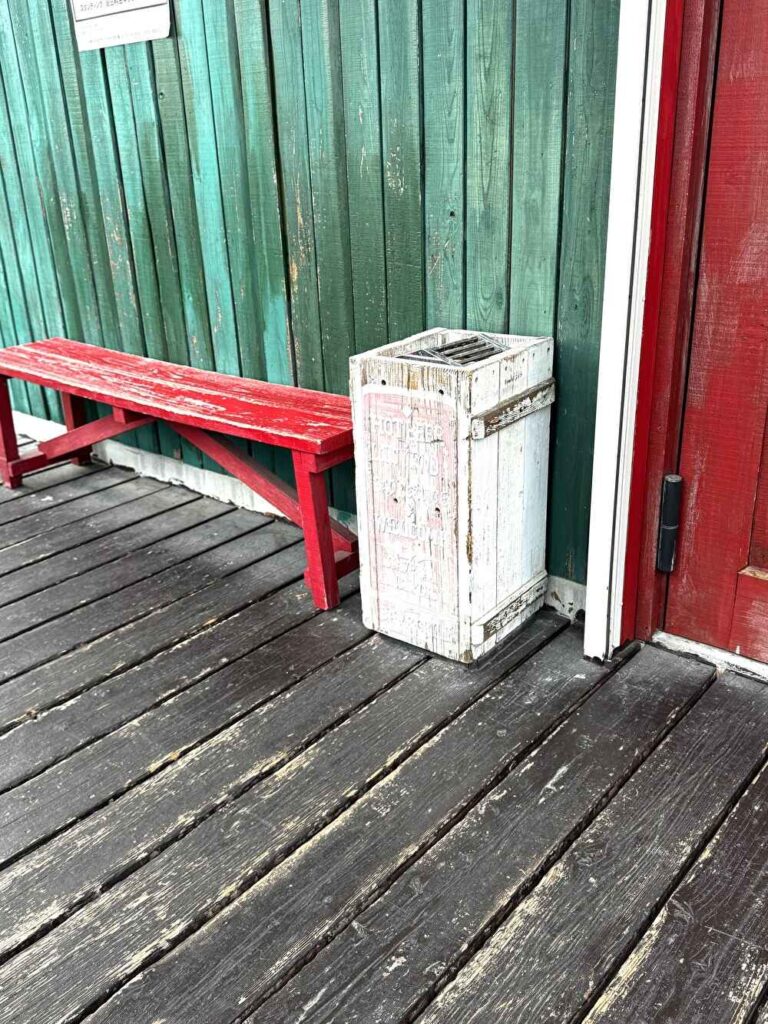 松阪マクサ　喫煙所