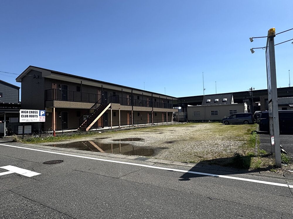 岐阜クラブルーツ駐車場