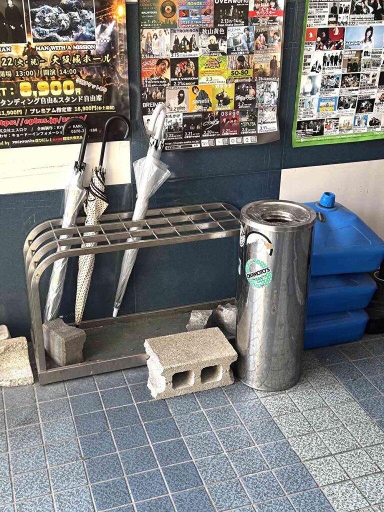 滋賀ユーストン　喫煙所