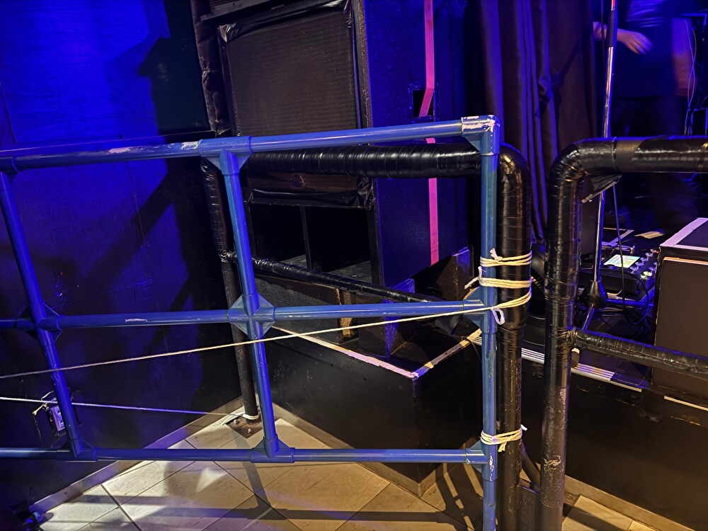 ヘブンズロック宇都宮 下手側スピーカー前